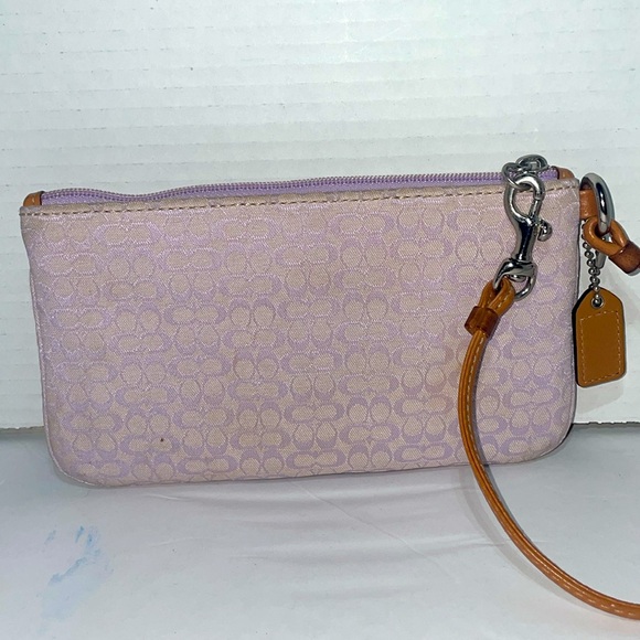 Coach Signature jacquard wristlet in pick canvas with tan leather trim - Picture 2 of 6